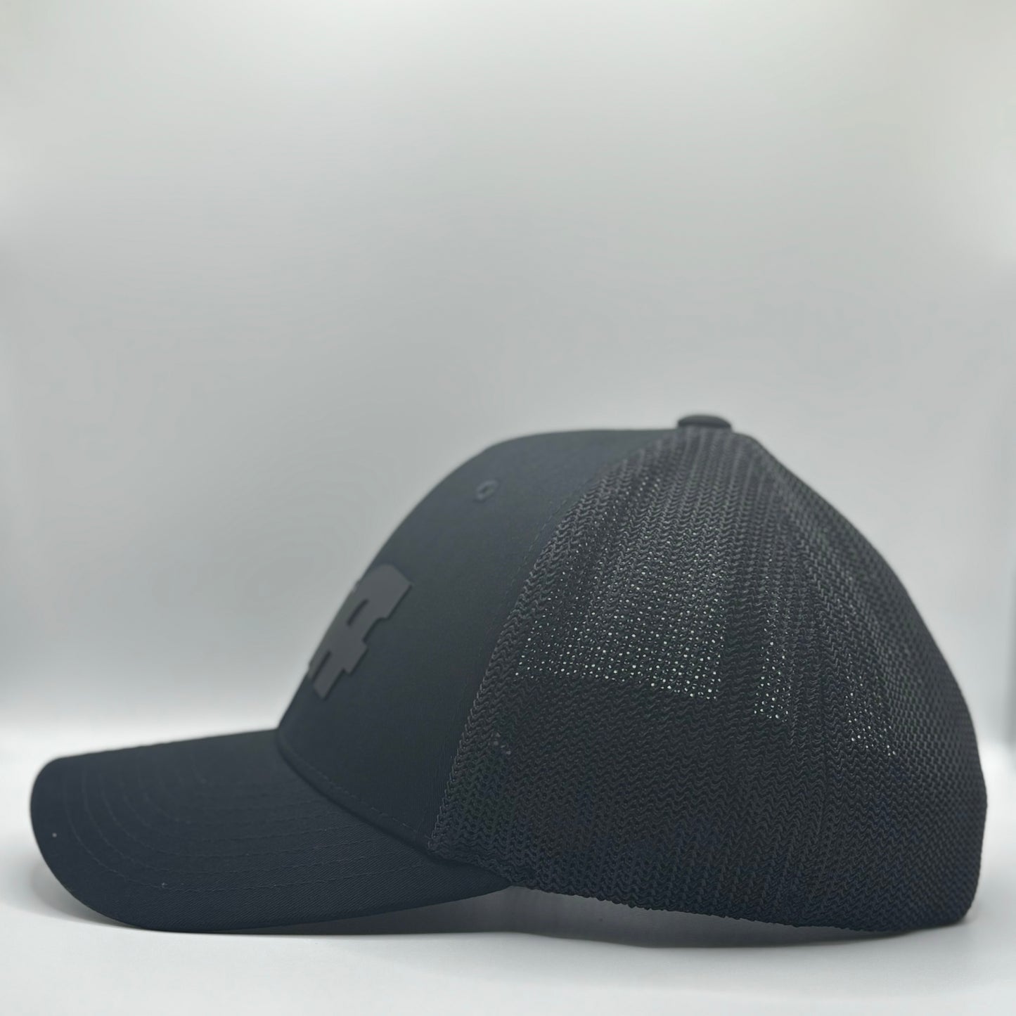 BLACK ON BLACK FLEX