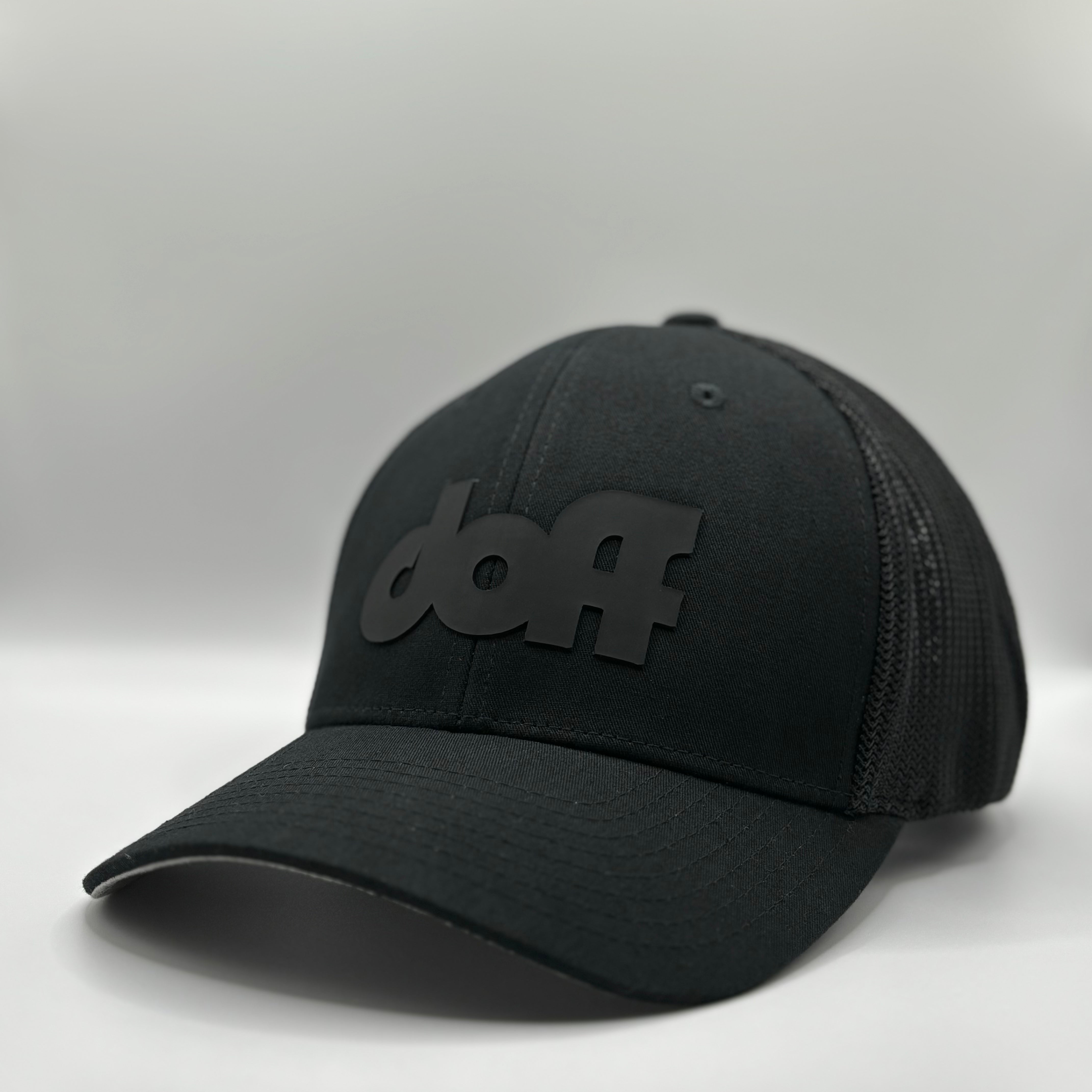BLACK ON BLACK FLEX