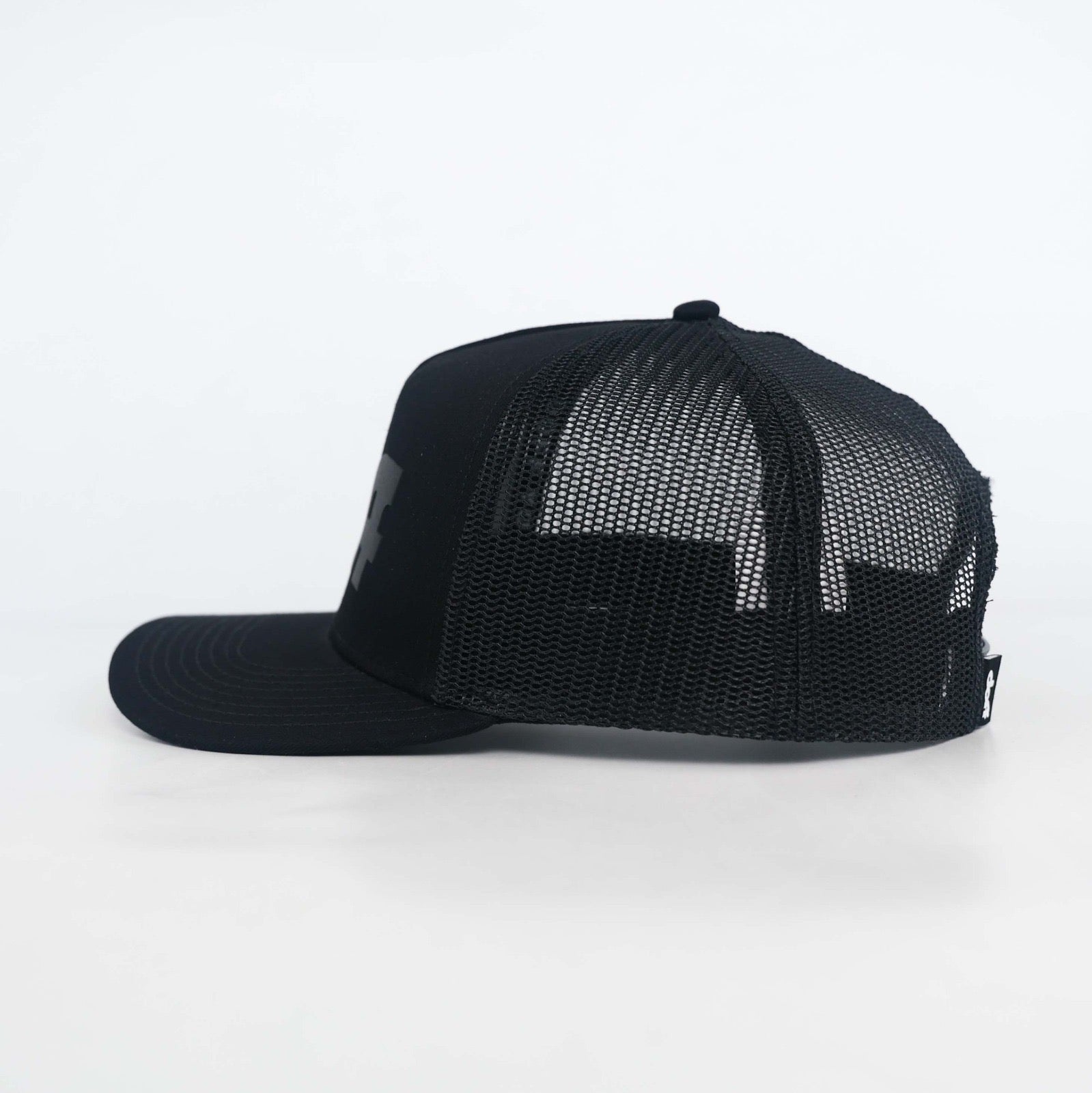 BLACKOUT